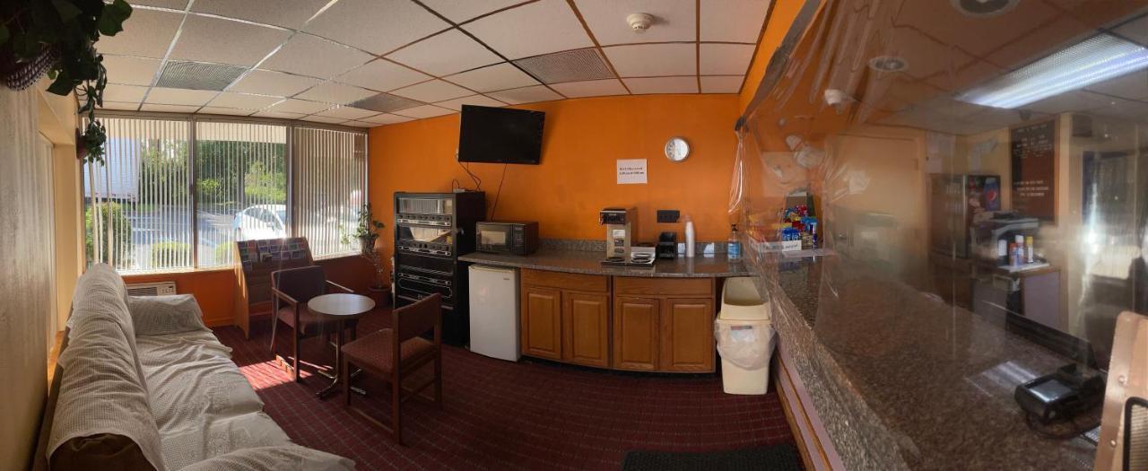 Travelers Inn South Brunswick Terrace Ngoại thất bức ảnh