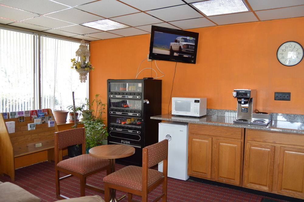 Travelers Inn South Brunswick Terrace Ngoại thất bức ảnh